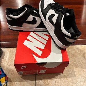 Nike Dunks Kid’s Black and White Sneakers